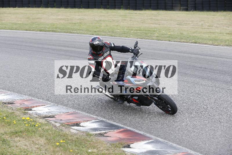 /Archiv-2025/04 13.04.2025 Get Faster Caremotion ADR/Gruppe gruen/22